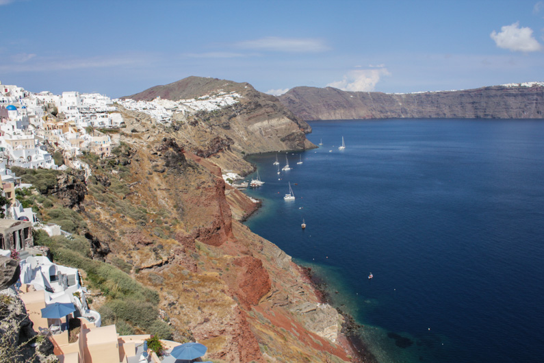 Oia santorini caldera