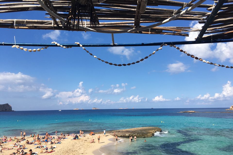 De leukste strandtenten van Ibiza